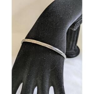 Vintage Style Etched Bangle Bracelet, Delicate Floral Pattern